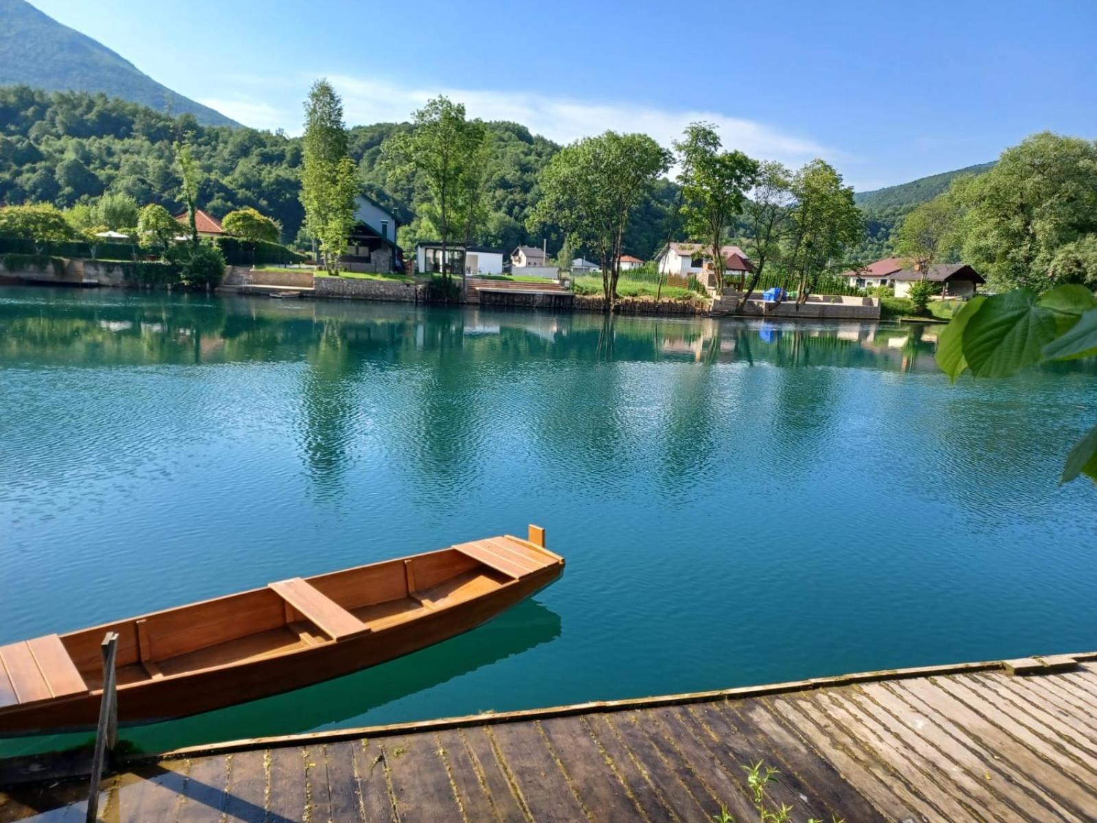 Una Luxury Home Бихач Экстерьер фото